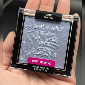 Wet n Wild megaglo Highlighting Powder Royal Calyx 324B New/Sealed Lilac Purple
